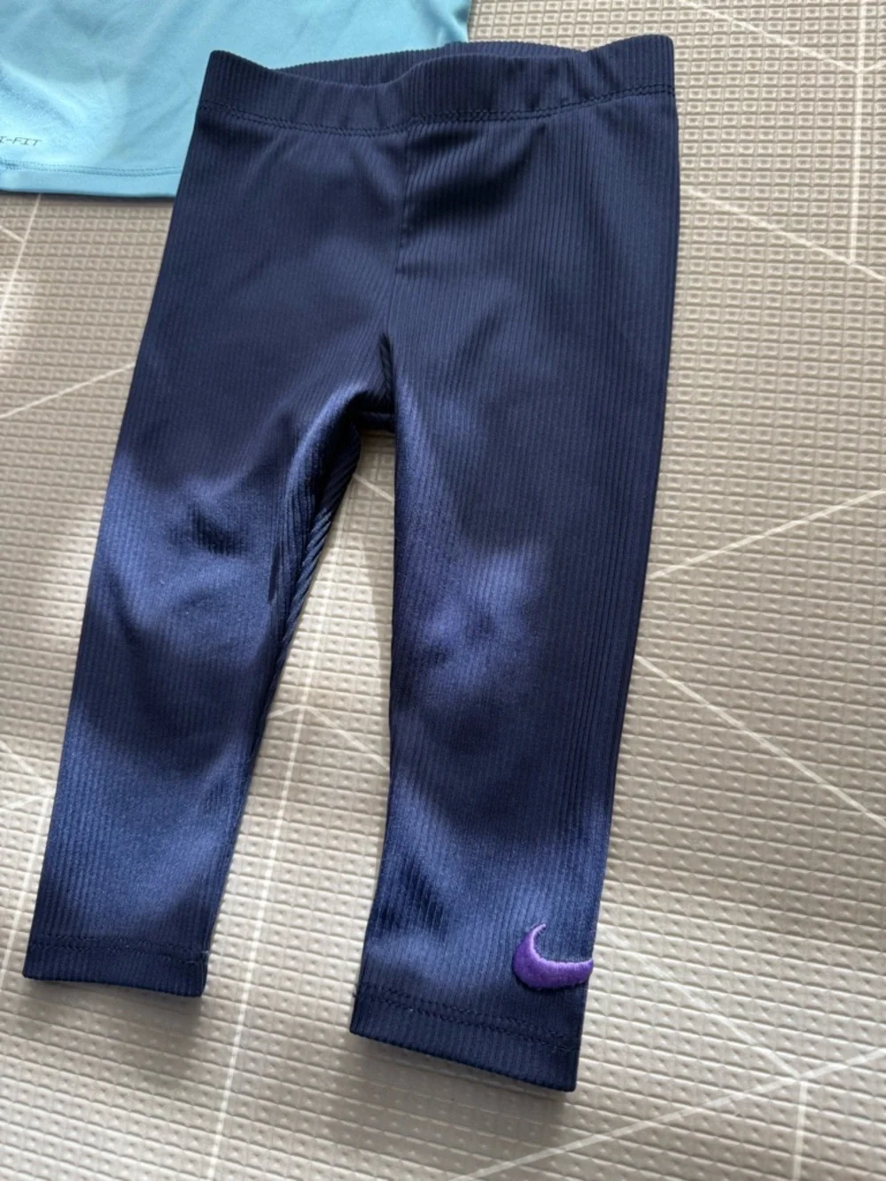 Nike|Baby Girl matching set,Blue Logo Tee & Navy ribbed  Leggings•••size 12M